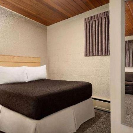Thriftlodge Moose Jaw Εξωτερικό φωτογραφία