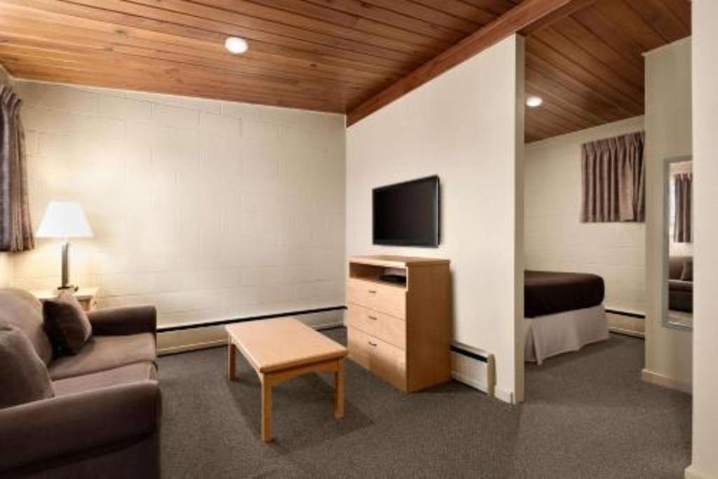 Thriftlodge Moose Jaw Εξωτερικό φωτογραφία
