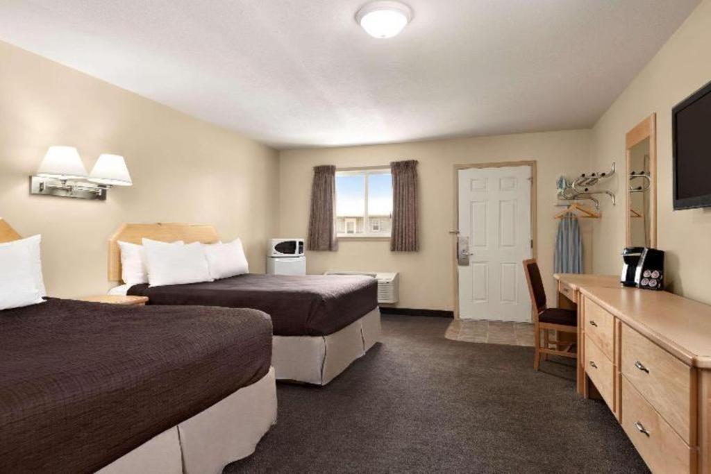 Thriftlodge Moose Jaw Εξωτερικό φωτογραφία