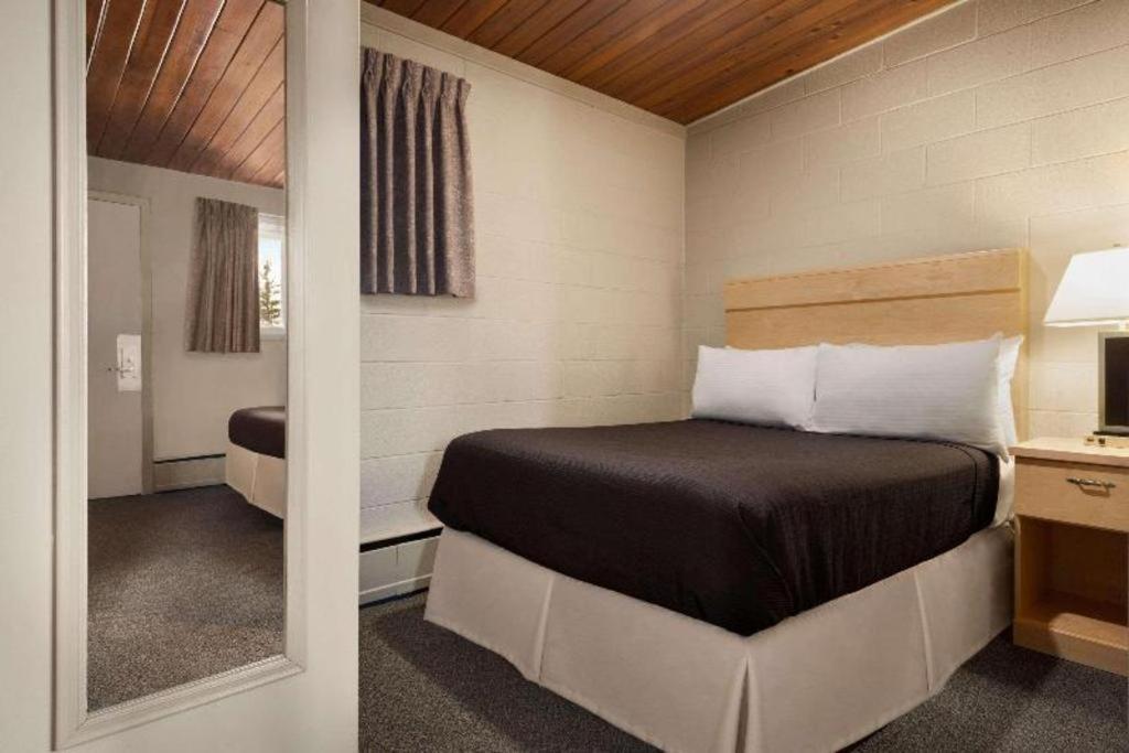 Thriftlodge Moose Jaw Εξωτερικό φωτογραφία