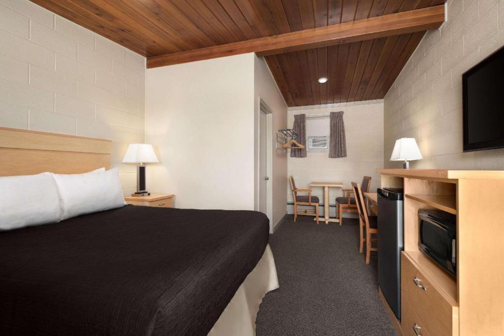 Thriftlodge Moose Jaw Εξωτερικό φωτογραφία