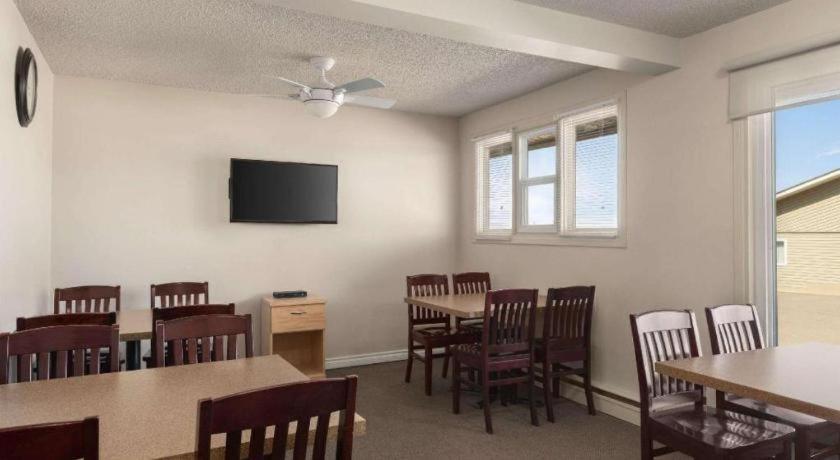 Thriftlodge Moose Jaw Εξωτερικό φωτογραφία